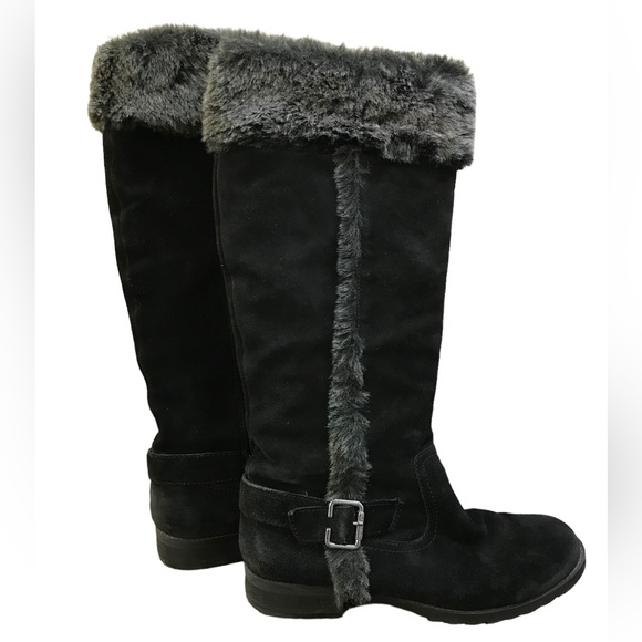 Kenneth Cole Reaction boots, black suede - Picture 2 of 10